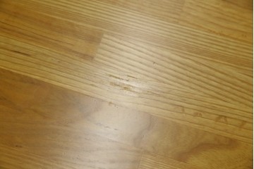 中古　ブランド家具　特注　オーダー品　天板極厚　タモ材　無垢　ブラックとナチュラルカラーのコントラストが素敵な組み立て式収納付きの特大テーブル　定価約70万円相当　(R-080307)