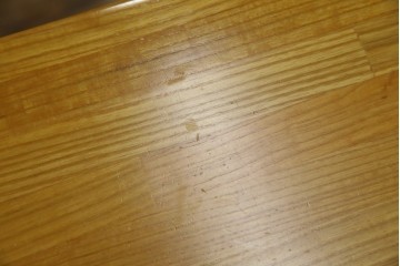 中古　ブランド家具　特注　オーダー品　天板極厚　タモ材　無垢　ブラックとナチュラルカラーのコントラストが素敵な組み立て式収納付きの特大テーブル　定価約70万円相当　(R-080307)