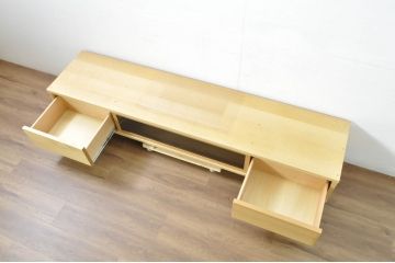 中古　ブランド家具　アクタス取り扱い　特注モデル　オーク材　シンプルなデザインが取り入れやすいテレビ台(リビングボード、テレビボード、収納棚、引き出し)(定価約25万円)(R-080310)