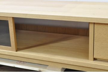 中古　ブランド家具　アクタス取り扱い　特注モデル　オーク材　シンプルなデザインが取り入れやすいテレビ台(リビングボード、テレビボード、収納棚、引き出し)(定価約25万円)(R-080310)