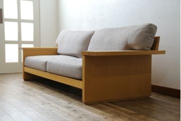 中古　CONDE HOUSE(カンディハウス)　ツイスト(TWIST)　ナチュラルテイストの空間づくりに活躍する3人掛けソファ(二人掛け、3Pソファ)(定価約36万円)(R-080311)