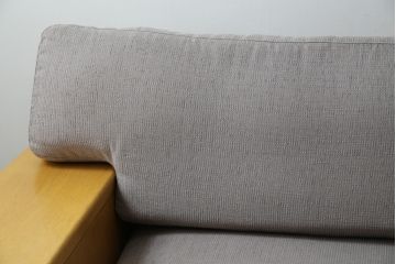 中古　CONDE HOUSE(カンディハウス)　ツイスト(TWIST)　ナチュラルテイストの空間づくりに活躍する3人掛けソファ(二人掛け、3Pソファ)(定価約36万円)(R-080311)