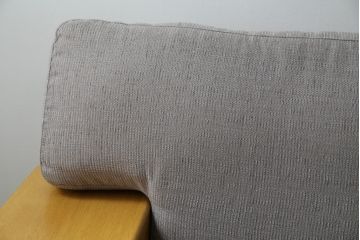 中古　CONDE HOUSE(カンディハウス)　ツイスト(TWIST)　ナチュラルテイストの空間づくりに活躍する3人掛けソファ(二人掛け、3Pソファ)(定価約36万円)(R-080311)