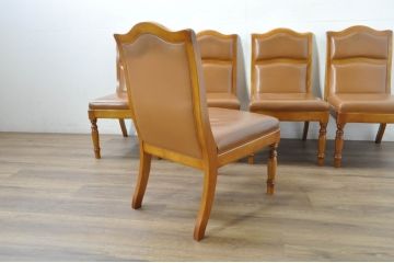 中古　横浜クラシック家具　ダニエル(daniel)　本革(レザー)　品のある佇まいが素敵なダイニングチェア5脚セット(椅子、イス、アームレスチェア、バラ売り可能)(定価1脚約25万円)(R-080314)