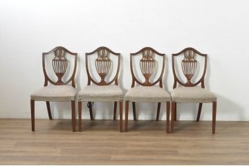 アメリカビンテージ　高級品!!　ヘップルホワイト様式　マホガニー材　凝った彫刻が魅力的なチェア4脚セット(ダイニングチェア、椅子、イス、ヴィンテージ、バラ売り可能)(R-080316)
