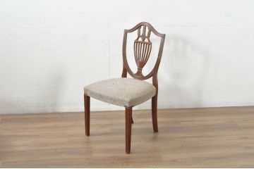 アメリカビンテージ　高級品!!　ヘップルホワイト様式　マホガニー材　凝った彫刻が魅力的なチェア4脚セット(ダイニングチェア、椅子、イス、ヴィンテージ、バラ売り可能)(R-080316)