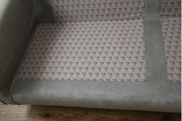 中古　ACTUS(アクタス)取扱い　eilersen(アイラーセン)　STREAMLINE(ストリームライン)　MINI SOFA(ミニソファ)　シンプルモダンな佇まいが魅力の2人掛けソファ(二人掛け、2P)(定価約484000円)(R-080322)