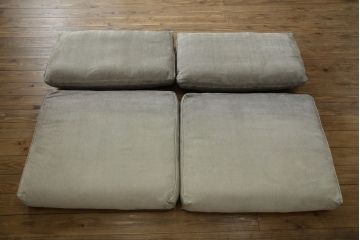 中古　ACTUS(アクタス)取扱い　eilersen(アイラーセン)　STREAMLINE(ストリームライン)　MINI SOFA(ミニソファ)　シンプルモダンな佇まいが魅力の2人掛けソファ(二人掛け、2P)(定価約484000円)(R-080322)