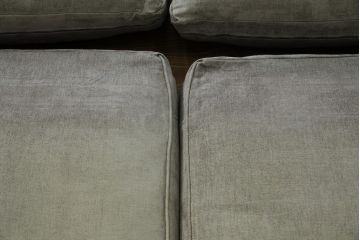 中古　ACTUS(アクタス)取扱い　eilersen(アイラーセン)　STREAMLINE(ストリームライン)　MINI SOFA(ミニソファ)　シンプルモダンな佇まいが魅力の2人掛けソファ(二人掛け、2P)(定価約484000円)(R-080322)