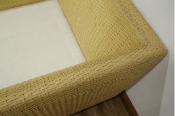中古　美品　arflex(アルフレックス)　A・SOFA (エー・ソファ) HOLIDAYS(ホリデイズ)　本革(レザー)　水牛革を編み込んだ涼しげなデザインがおしゃれな一人掛けソファ(アームソファ、ラウンジソファ、1人掛け、1P)(定価約26万円)(R-080323)