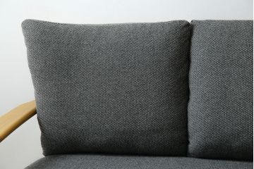 中古　ブランド家具　ナガノインテリア　シンプルなデザインが取り入れやすい3人掛けソファ(三人掛け、3Pソファ)(定価約18万円)(R-080327)