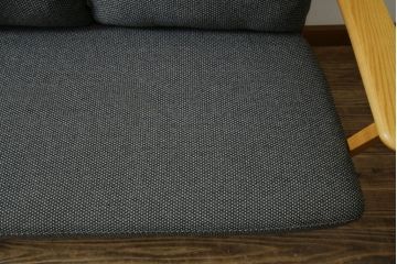 中古　ブランド家具　ナガノインテリア　シンプルなデザインが取り入れやすい3人掛けソファ(三人掛け、3Pソファ)(定価約18万円)(R-080327)