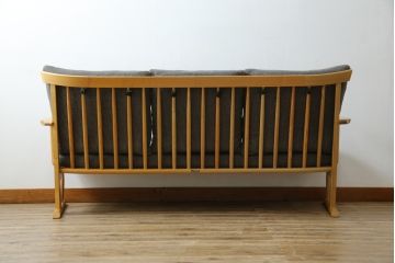 中古　ブランド家具　ナガノインテリア　シンプルなデザインが取り入れやすい3人掛けソファ(三人掛け、3Pソファ)(定価約18万円)(R-080327)