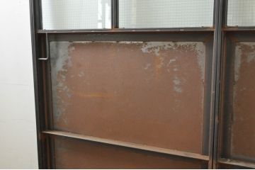 中古　手作り　オーダー品　重厚なアイアン吊り戸2枚セット(アイアンドア、玄関戸、鉄扉、引き戸、ガラス戸、建具、バラ売り可能)(R-080328)