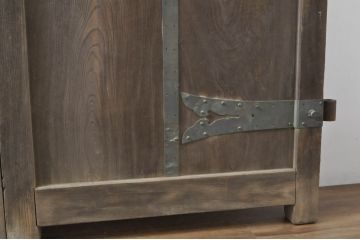 アンティーク建具　特大!!　極厚!!　総欅(ケヤキ)材　存在感のある銅金具の門扉1対2枚セット(蔵戸、玄関戸、両開きドア、木製扉)(R-080330)