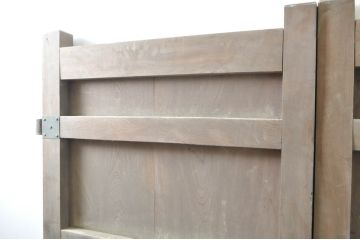アンティーク建具　特大!!　極厚!!　総欅(ケヤキ)材　存在感のある銅金具の門扉1対2枚セット(蔵戸、玄関戸、両開きドア、木製扉)(R-080330)