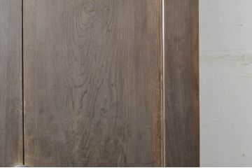 アンティーク建具　特大!!　極厚!!　総欅(ケヤキ)材　存在感のある銅金具の門扉1枚(蔵戸、玄関戸、両開きドア、木製扉)(R-080331)