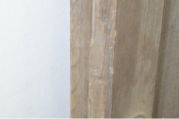 アンティーク建具　特大!!　極厚!!　総欅(ケヤキ)材　存在感のある銅金具の門扉1枚(蔵戸、玄関戸、両開きドア、木製扉)(R-080331)