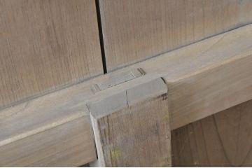 アンティーク建具　特大!!　極厚!!　総欅(ケヤキ)材　存在感のある銅金具の門扉1枚(蔵戸、玄関戸、両開きドア、木製扉)(R-080331)