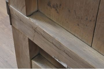 アンティーク建具　特大!!　極厚!!　総欅(ケヤキ)材　存在感のある銅金具の門扉1枚(蔵戸、玄関戸、両開きドア、木製扉)(R-080331)
