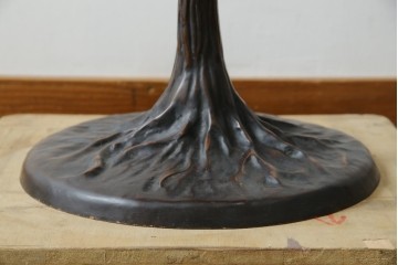 中古　ティファニースタイル　ブロンズフレーム　銅製　3灯　繊細で色鮮やかなステンドグラスのテーブルライト　定価約38万円　(R-080337)