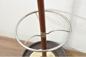 和製ビンテージ　ミッドセンチュリースタイルにぴったりのおしゃれな帽子掛け付き傘立て(ポールハンガー、ハットスタンド、洋服掛け、コートハンガー、ハンガーラック、店舗什器、ヴィンテージ)(R-080339)
