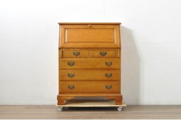 中古　横浜クラシック家具　ダニエル(Daniel)　アーリーアメリカン　A-304P　気品漂うライティングビューロー(簿記机、ワークデスク、在宅用、在宅ワーク用、サイドチェスト、引き出し)(定価約53万4千円)(R-080343)