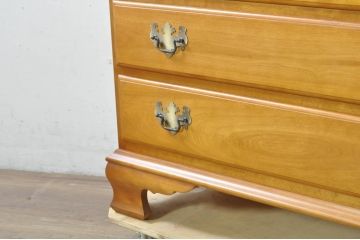 中古　横浜クラシック家具　ダニエル(Daniel)　アーリーアメリカン　A-304P　気品漂うライティングビューロー(簿記机、ワークデスク、在宅用、在宅ワーク用、サイドチェスト、引き出し)(定価約53万4千円)(R-080343)