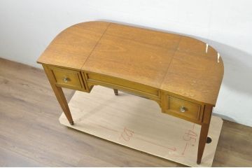 中古　DREXEL HERITAGE(ドレクセルヘリテイジ)　Triune(トライユン)　高級感漂う佇まいが魅力のドレッサー(化粧台、鏡台、ミラー)(定価約42万円)(R-080346)