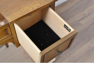 中古　DREXEL HERITAGE(ドレクセルヘリテイジ)　Triune(トライユン)　高級感漂う佇まいが魅力のドレッサー(化粧台、鏡台、ミラー)(定価約42万円)(R-080346)