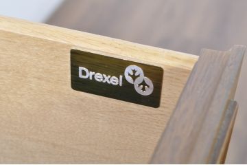 中古　DREXEL HERITAGE(ドレクセルヘリテイジ)　Triune(トライユン)　高級感漂う佇まいが魅力のドレッサー(化粧台、鏡台、ミラー)(定価約42万円)(R-080346)
