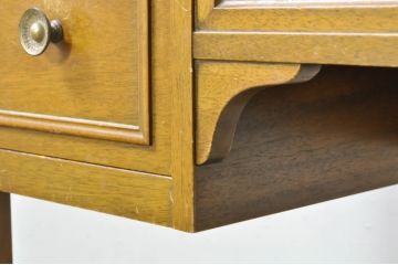 中古　DREXEL HERITAGE(ドレクセルヘリテイジ)　Triune(トライユン)　高級感漂う佇まいが魅力のドレッサー(化粧台、鏡台、ミラー)(定価約42万円)(R-080346)