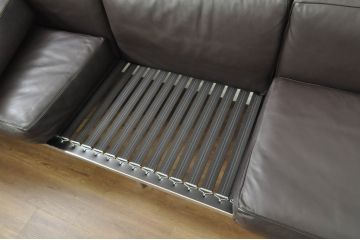 中古　超美品　Cassina(カッシーナ)　Le Corbusier(ル・コルビュジエ)　LC5　シンプルモダンなデザインが素敵な3人掛けソファ(3Pソファ、三人掛け)(定価約262万円)(R-080348)
