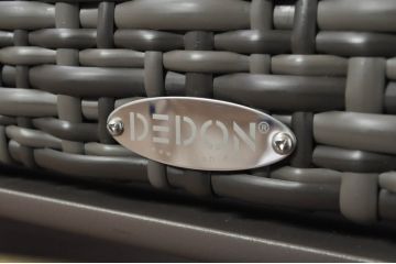 中古　美品　ドイツ　アウトドアリビングブランド　DEDON(デドン)　ムウソファ4　MU 4-Seater　洗練されたデザインでくつろぎ時間にぴったりな3人掛けソファ(三人掛け、3P)(定価約86万円)(R-080349)
