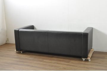 中古　美品　Cassina(カッシーナ)　 Cassina ixc.(イクスシー) 　CATHERINE MEMMI(カトリーヌメミ)　シンプルモダンなデザインが素敵な3人掛けソファ(三人掛け、3Pソファ、アームソファ、レザー)(定価約80万円)(R-080350)
