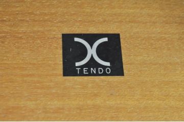 和製ビンテージ　希少モデル　天童木工　ペリカンシリーズ　チーク材　落ち着きのある色味とシンプルなデザインが取り入れやすいサイドテーブル(2人掛け、スクエアテーブル、カフェテーブル、コーヒーテーブル、ビンテージ)(R-080352)