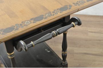 アメリカヴィンテージ　希少な廃版品　アメリカ高級家具　Ethan Allen(イーセン・アーレン)　花のデザインが魅力のバタフライサービスワゴン(キッチンワゴン、キッチンカート、サイドテーブル、ワゴンテーブル、キャスターワゴン、ビンテージ)(R-080353)