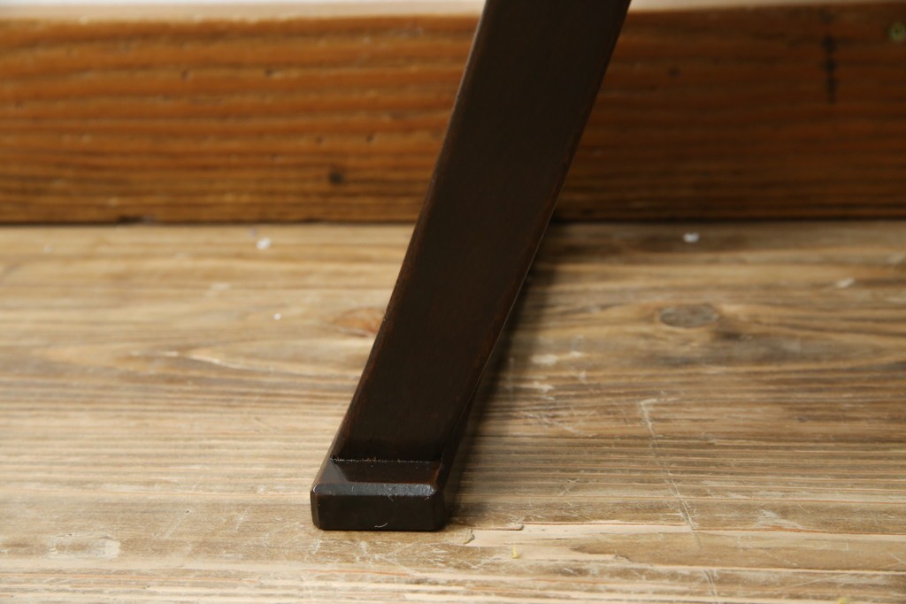 和製アンティーク　吉田璋也(よしだしょうや)　個性的なデザインが目を惹くスツール(椅子、イス、ディスプレイ)(R-080355)