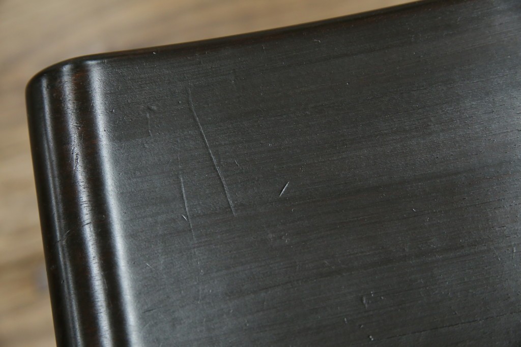 和製アンティーク　吉田璋也(よしだしょうや)　個性的なデザインが目を惹くスツール(椅子、イス、ディスプレイ)(R-080355)