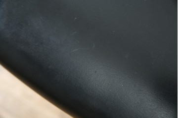 和製ビンテージ　美品　天童木工　メンズライクなインテリアにおすすめのデスクチェア　(R-080356)