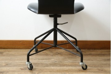 和製ビンテージ　美品　天童木工　メンズライクなインテリアにおすすめのデスクチェア　(R-080356)