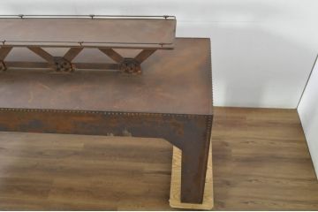 中古　特注 オーダー品　重量約250kg　無骨なデザインが格好いいアンティーク調のアイアン飾り棚(陳列棚、展示台、展示棚、ディスプレイ台、店舗什器)(製作費約150万円)(R-080358)
