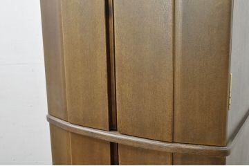 中古　未使用展示品　タモ材　落ち着いた色味とシンプルなデザインがお部屋に馴染みやすいモダン仏壇(床置き仏壇、家具調仏壇、祭壇、戸棚、収納棚)(定価約45万円)(R-080362)