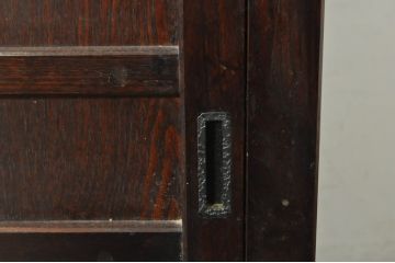 中古　美品　落ち着いた色合いが大人な雰囲気を醸し出す二段重ね水屋箪笥(食器棚、キャビネット、茶箪笥、収納棚、戸棚、バラ売り可能)(R-080370)
