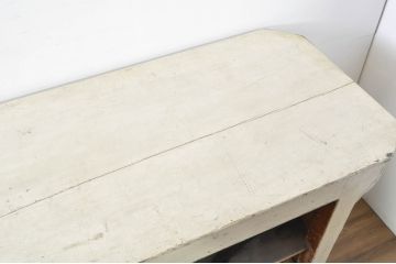 フランスアンティーク　特大　ペイント　アンティークスタイルの空間演出におすすめのカウンターテーブル(ショップカウンター、レジカウンター、受付、収納棚、店舗什器)(R-080374)