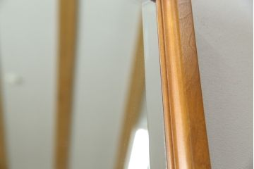 中古　希少な廃盤品!!　横浜ダニエル(daniel)　気品漂う洗練されたデザインが魅力的!! 珍しい三面鏡付きドレッサー(鏡台、化粧台、ミラー)(定価約85万円)(R-080376)