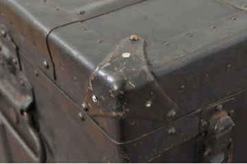 ビンテージ雑貨　希少サイズ!!　サイズが良いね!小振りで作りの良い船トランク(舟トランク、ブランケットボックス、トランクテーブル、ディスプレイ雑貨、収納箱、店舗什器、ヴィンテージ)(R-080380)