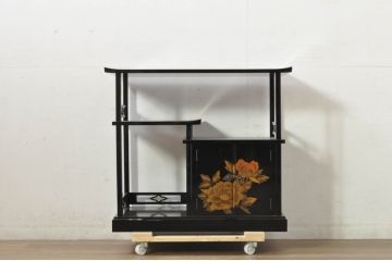中古　美品!!　輪島塗り　蒔絵入りの小振りな飾り棚(違い棚、収納棚、戸棚)(定価約220万円)(R-080381)