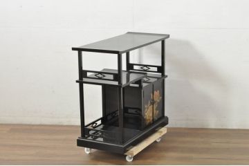 中古　美品!!　輪島塗り　蒔絵入りの小振りな飾り棚(違い棚、収納棚、戸棚)(定価約220万円)(R-080381)