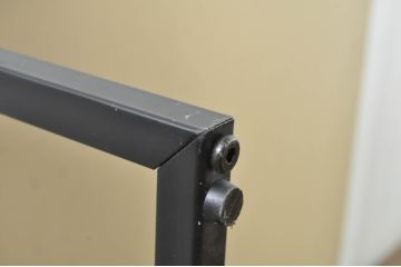 中古　北欧ブランド家具　希少な初期モデル　廃盤品　BoConcept(ボーコンセプト)　ルーゴ　スタイリッシュなデザインがかっこいいシンプルなローテーブル(センターテーブル、リビングテーブル)(R-080383)